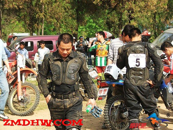 20080427_70fbd6a60311daaefcd7WXwGmahzKmvL.jpg